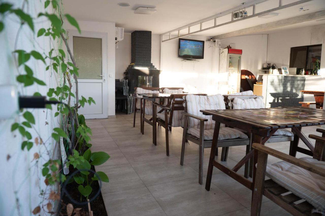 Casa Dumitrescu Hotel Năvodari Buitenkant foto
