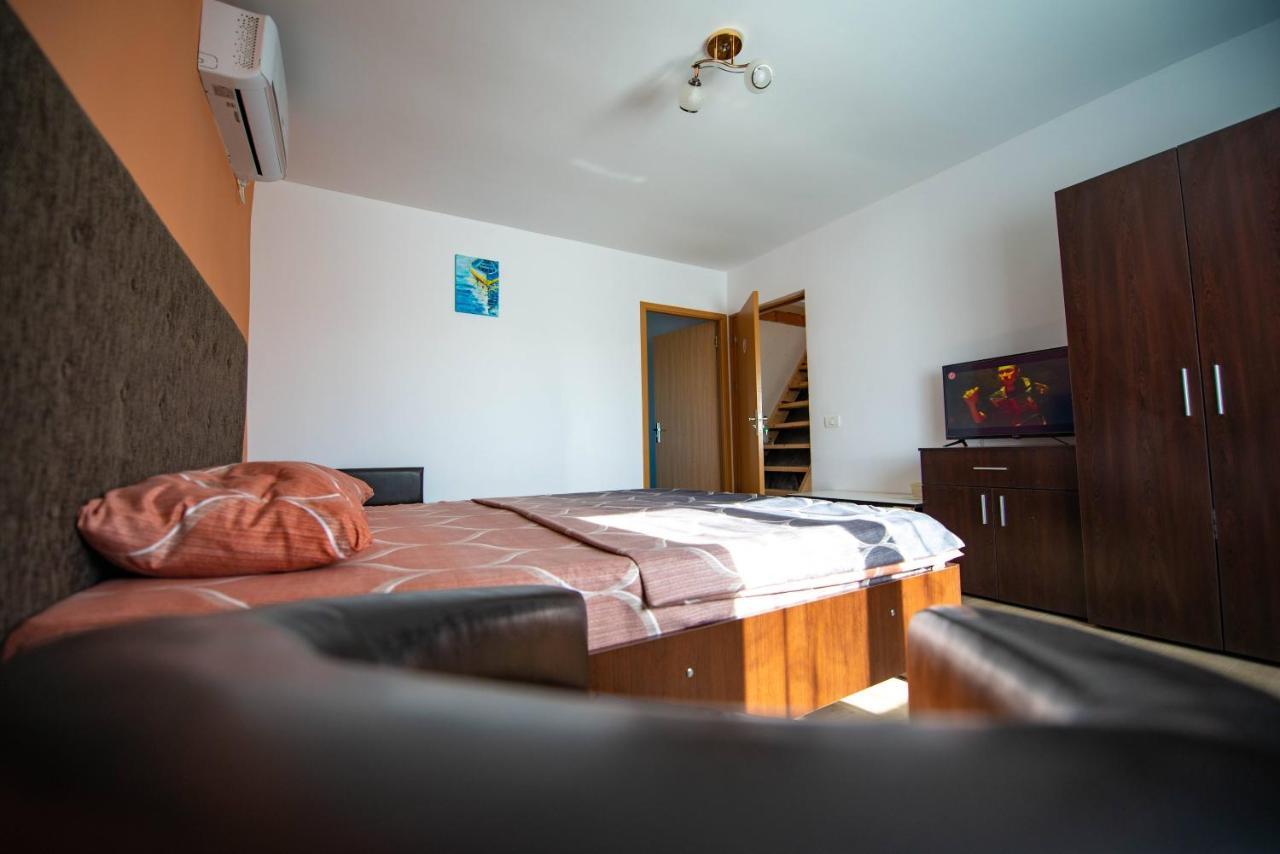 Casa Dumitrescu Hotel Năvodari Buitenkant foto